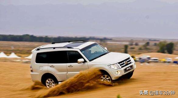 三菱帕杰罗原装进口7座,2.0自吸几万块的帕杰罗