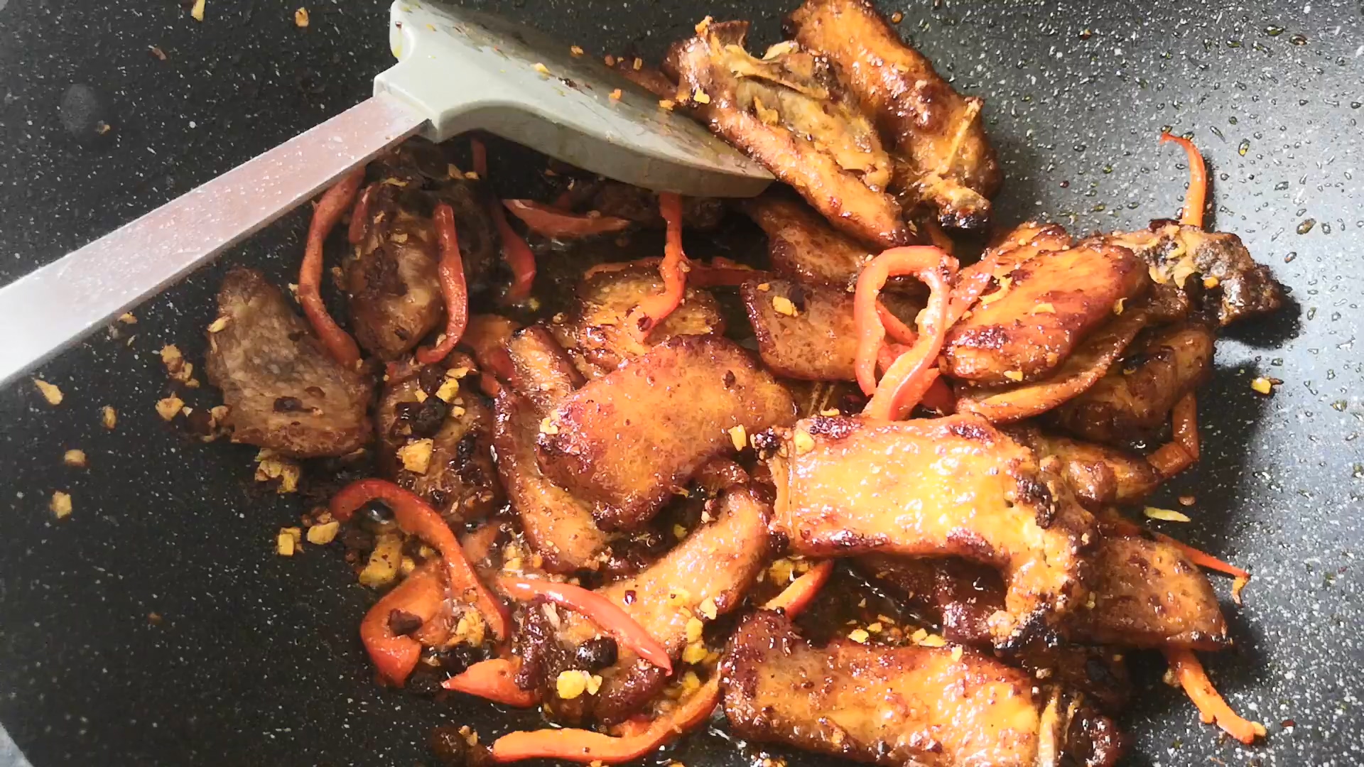 上海妈妈私房菜糖醋小排骨,外酥里嫩的香酥排骨