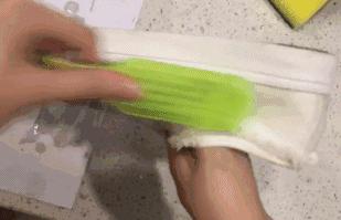 教你一招清洁小白鞋简单实用哦,拯救变黄的小白鞋