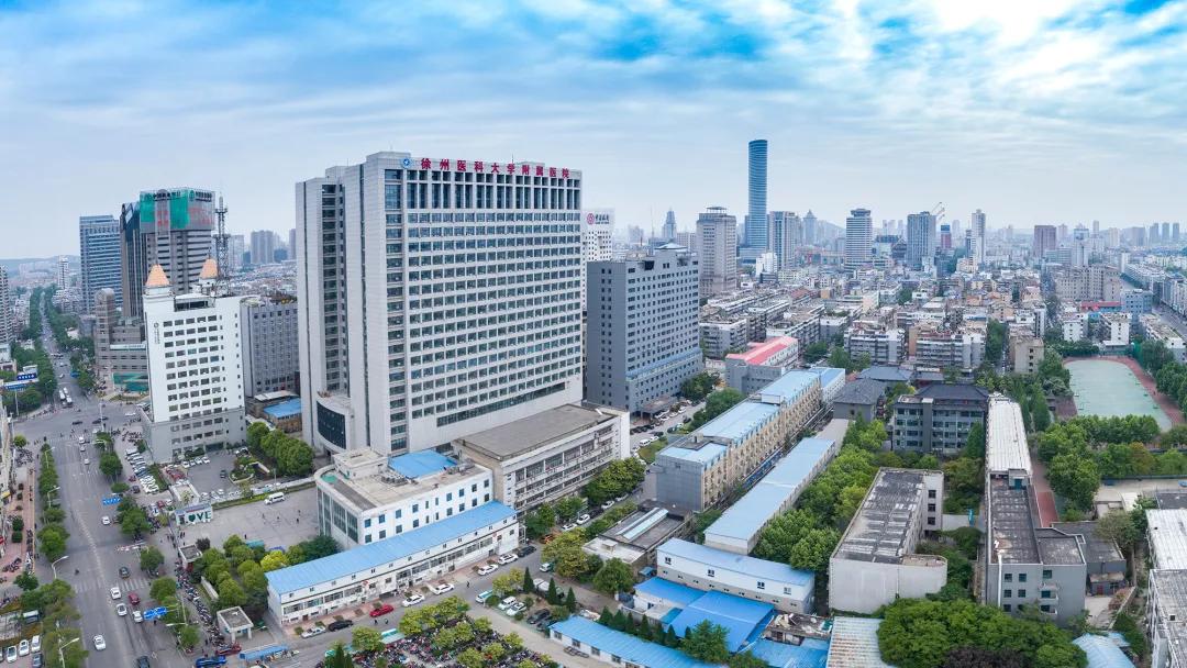 不忘初心砥砺前行抗击疫情,抗击新冠肺炎医疗队逆行出征