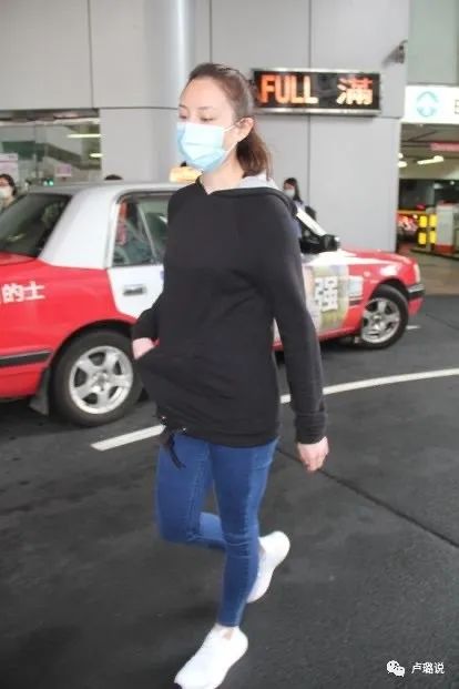 赌王的四个老婆现在状态,赌王四个太太的孩子们关系好吗