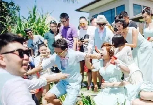 韩庚卢靖姗大婚!背后是一个过气偶像“自杀式”崛起的惨烈之路