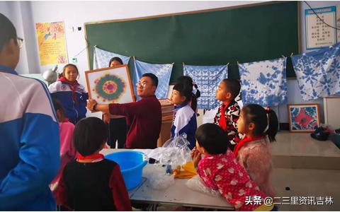 吉林磐石市取柴河镇中心学校开展了极具特色的少年宫作品展示活动