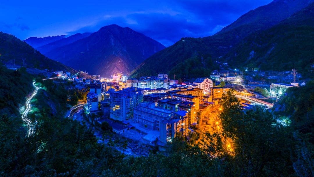 从康定开始一路都是绝美风景,从康定到新都桥景色视频