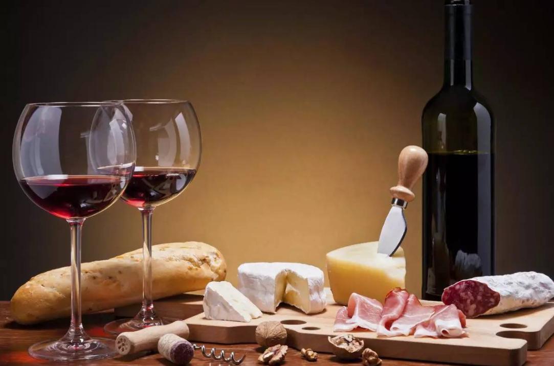 红酒开瓶器断在瓶塞子了怎么办,红酒开瓶塞断了怎么办