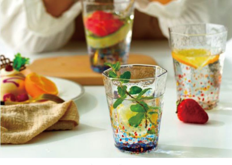 色彩*界无**:看得见、摸得着的家具色彩流行趋势报告