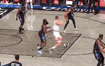 哈登单核绝杀勇士完整视频,哈登再现四分卫式长传