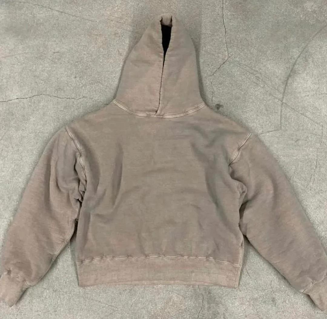 yeezygap美国首发,yeezygap国内外版本一样吗