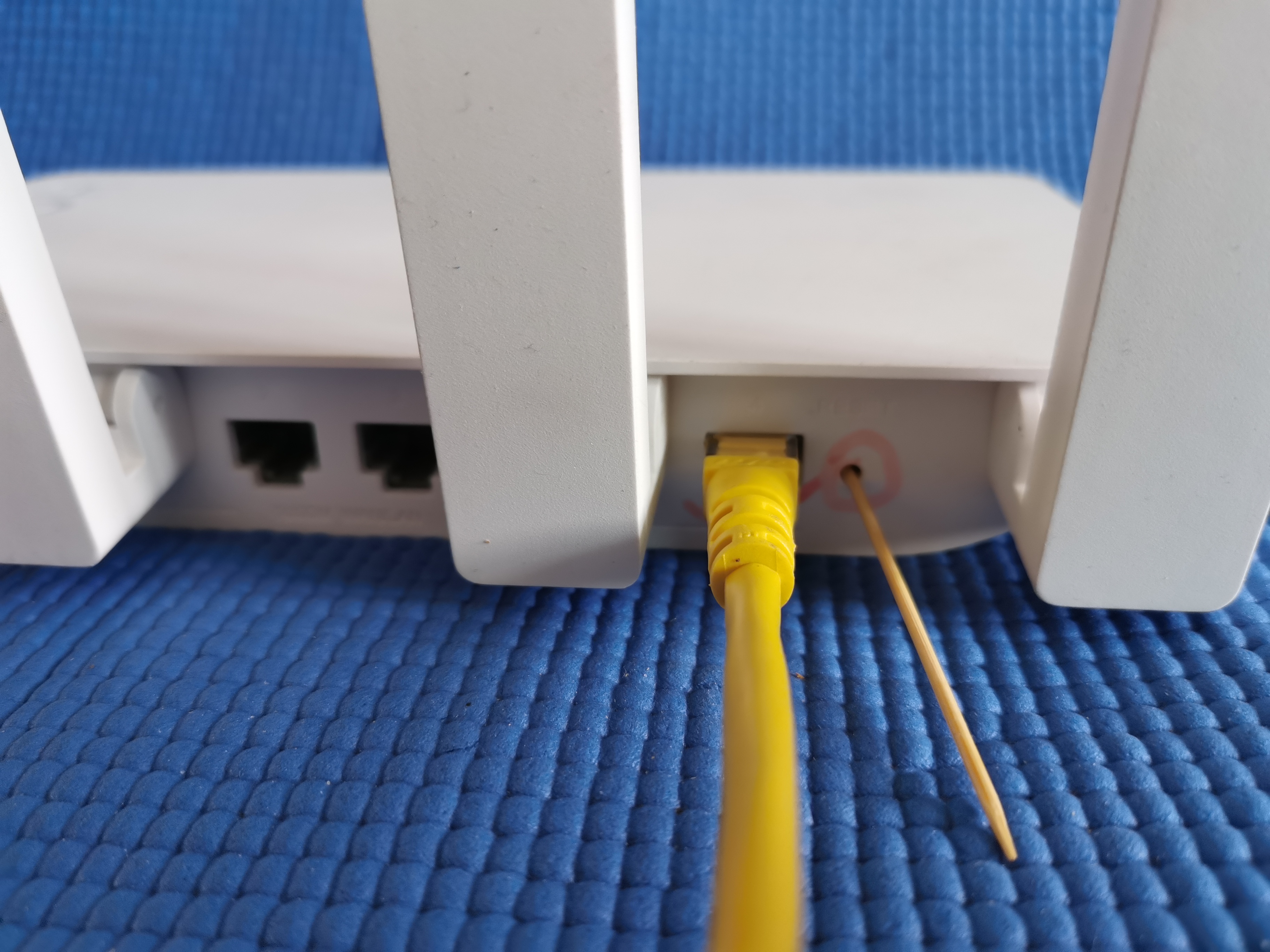 家里wifi网络密码用手机怎么改,手机怎么修改家里wifi名称和密码