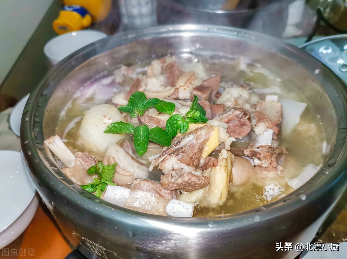 红焖羊肉羊肉不膻,羊肉怎么做软烂不柴没有膻味