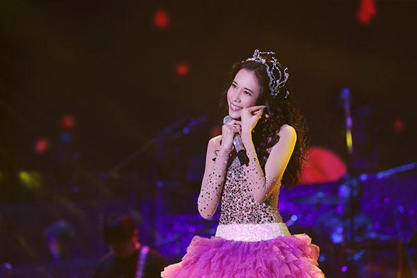 莫文蔚karen25周年绝色演唱会,绝色莫文蔚巡回演唱会2019拉萨站