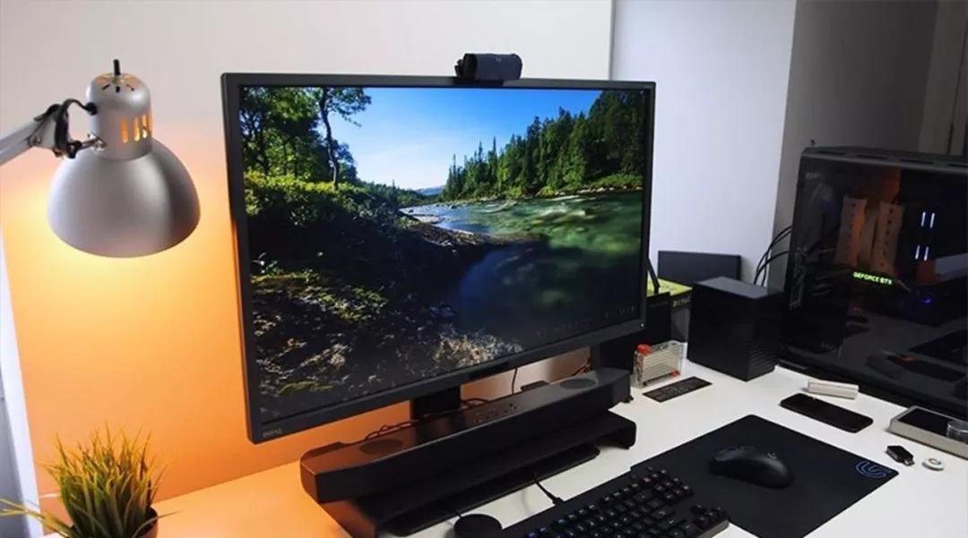 显示器应该怎么选择好,显示器选购指南从零开始教你选择