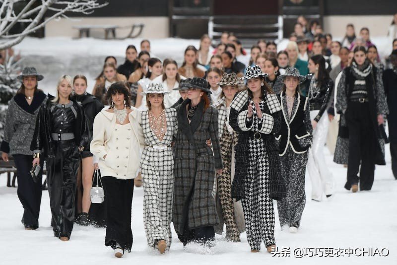 震撼全球的伦敦时装秀完整版,震撼世界的t台时装秀