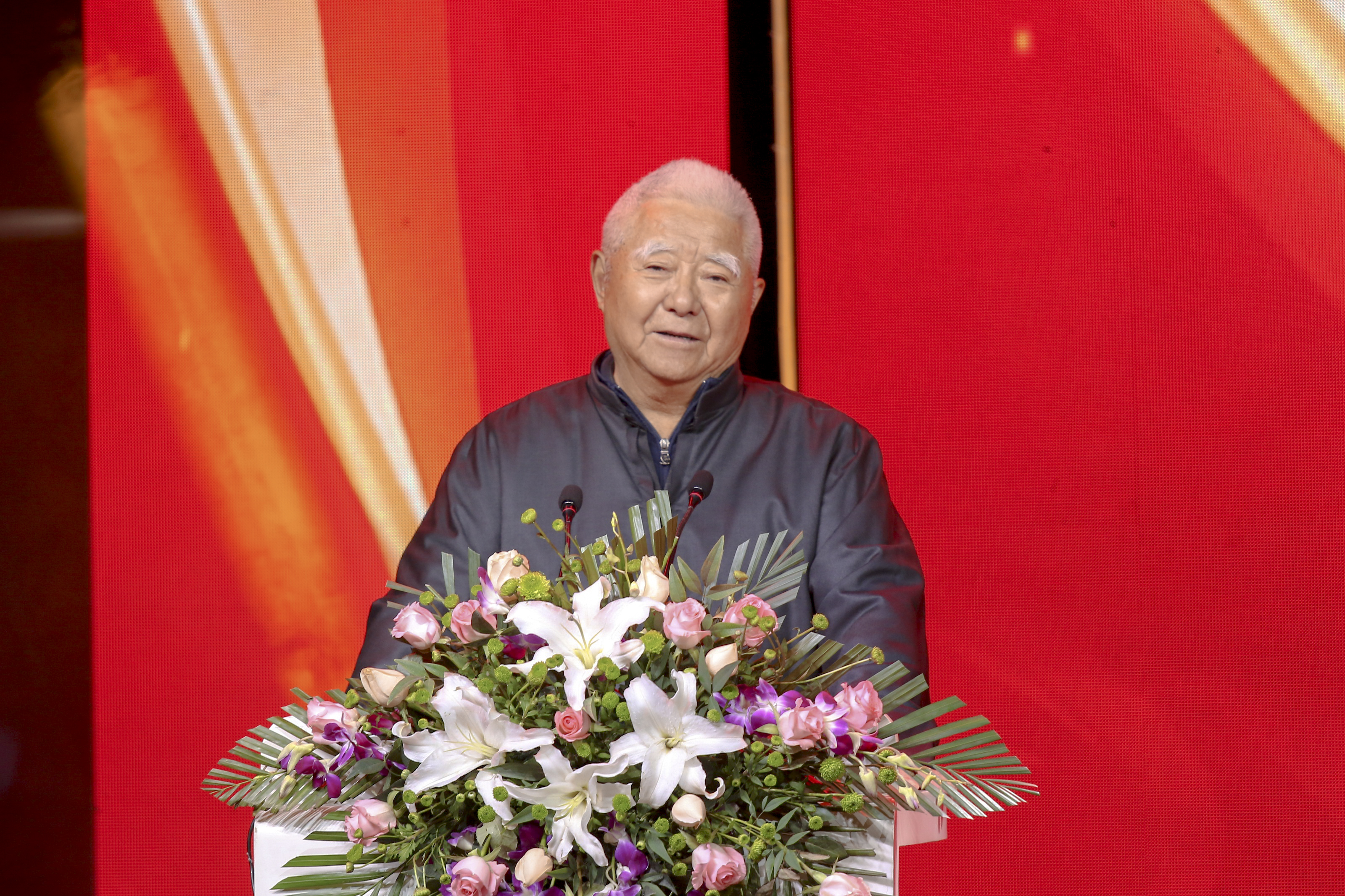 荣华控股汉中,荣华控股企业集团介绍