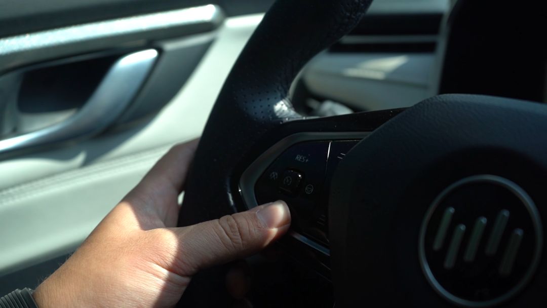 二手新能源汽车怎么买不会被坑,入手二手新能源汽车注意什么