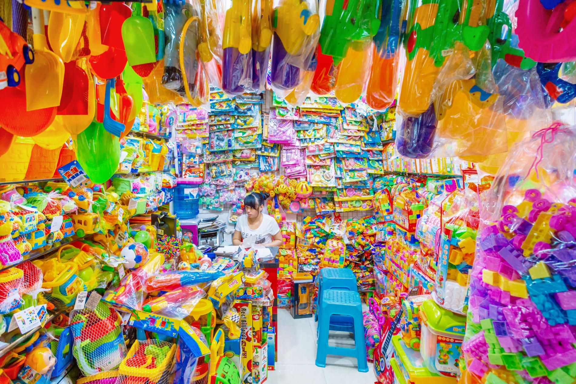 40年前还很贫困的县:如今闻名全球,成为全球第一大小商品市场