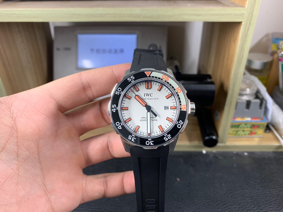 pam438沛纳海,沛纳海438上手