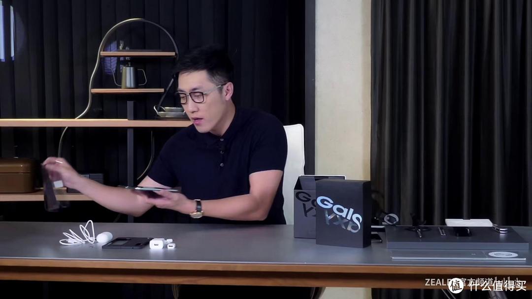 三星折叠屏手机zfold3能折叠多久,真香折叠屏