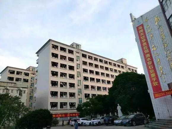公办学校有哪些好宿舍,来看看各校的大学宿舍