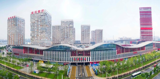 湖北阎志捐款100亿,阎志捐款10座医院