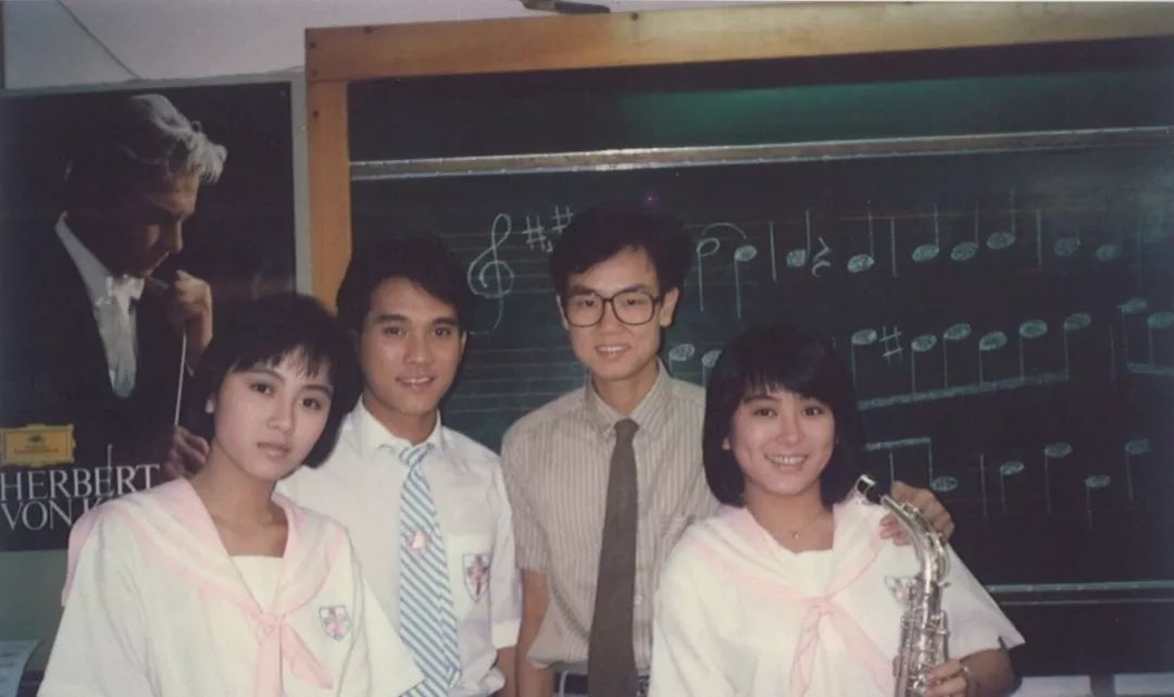 香港喜剧电影家有喜事,家有喜事1992香港版