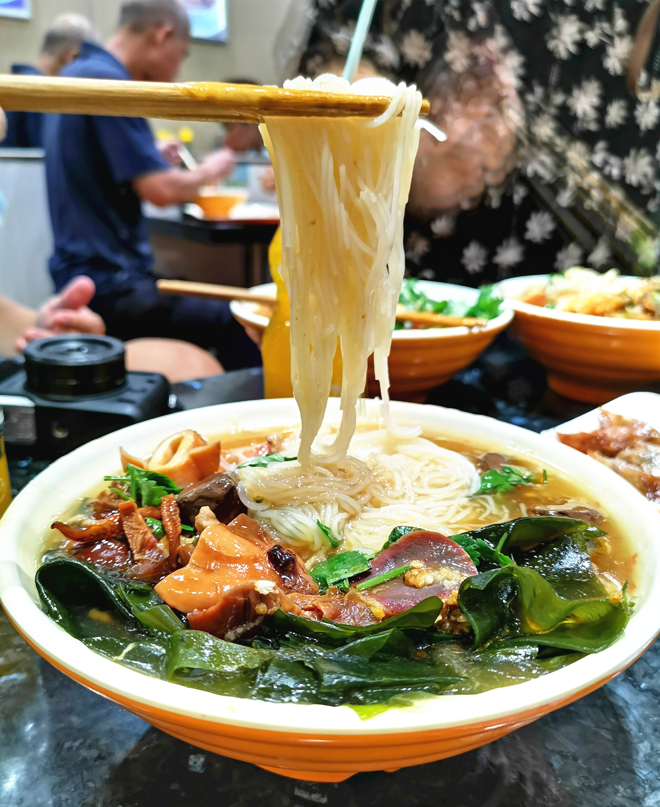 闽南特色美食卤面来厦门不可不尝,厦门同安阿芬卤面推荐