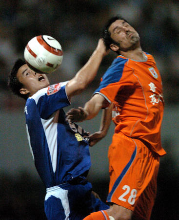 2005年武汉足球七连胜,中超深足3-0武汉长江终结五连败