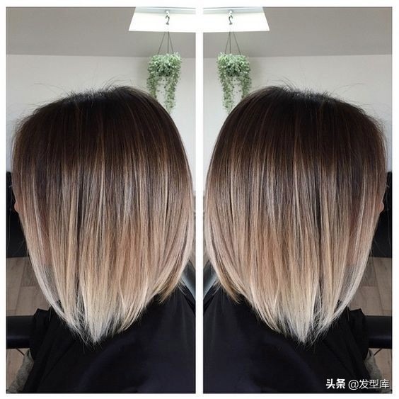 短发大卷发型适合年龄50岁,显年龄小的发型图片女短发