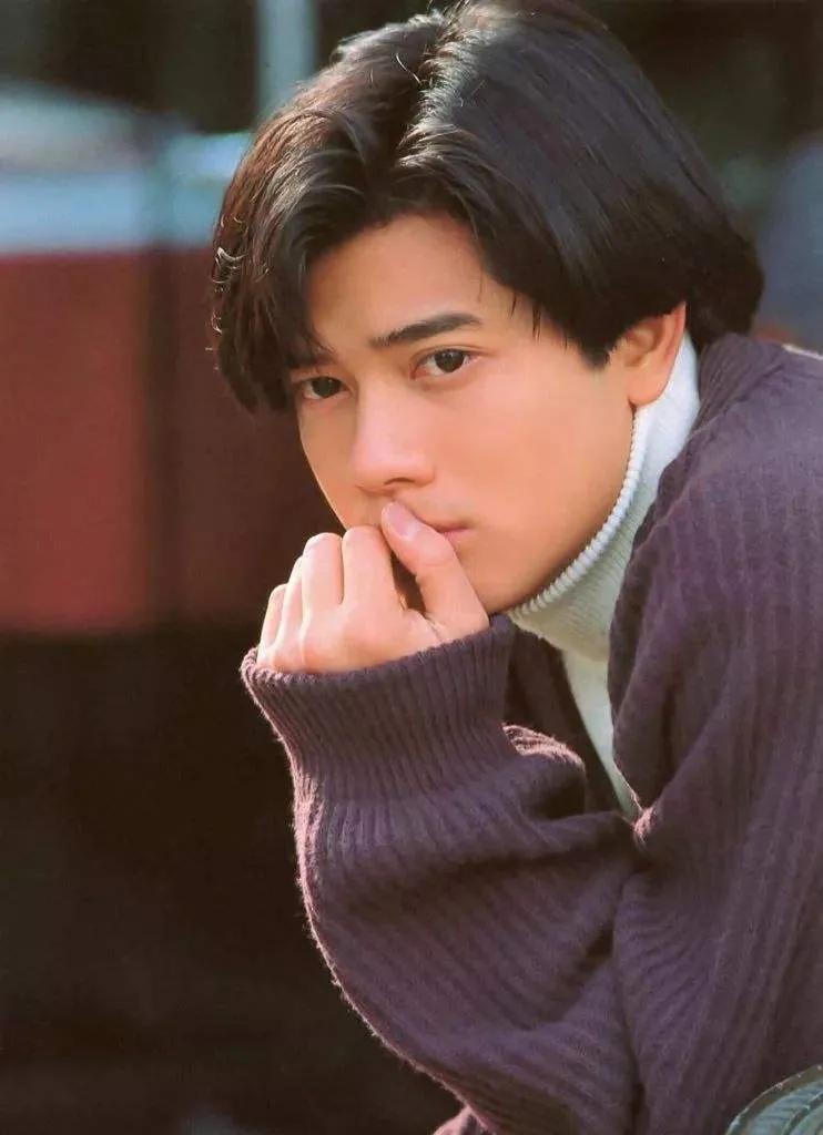 张国荣梅艳芳梁家辉成龙刘德华,张国荣梁朝伟梅艳芳刘德华周润发