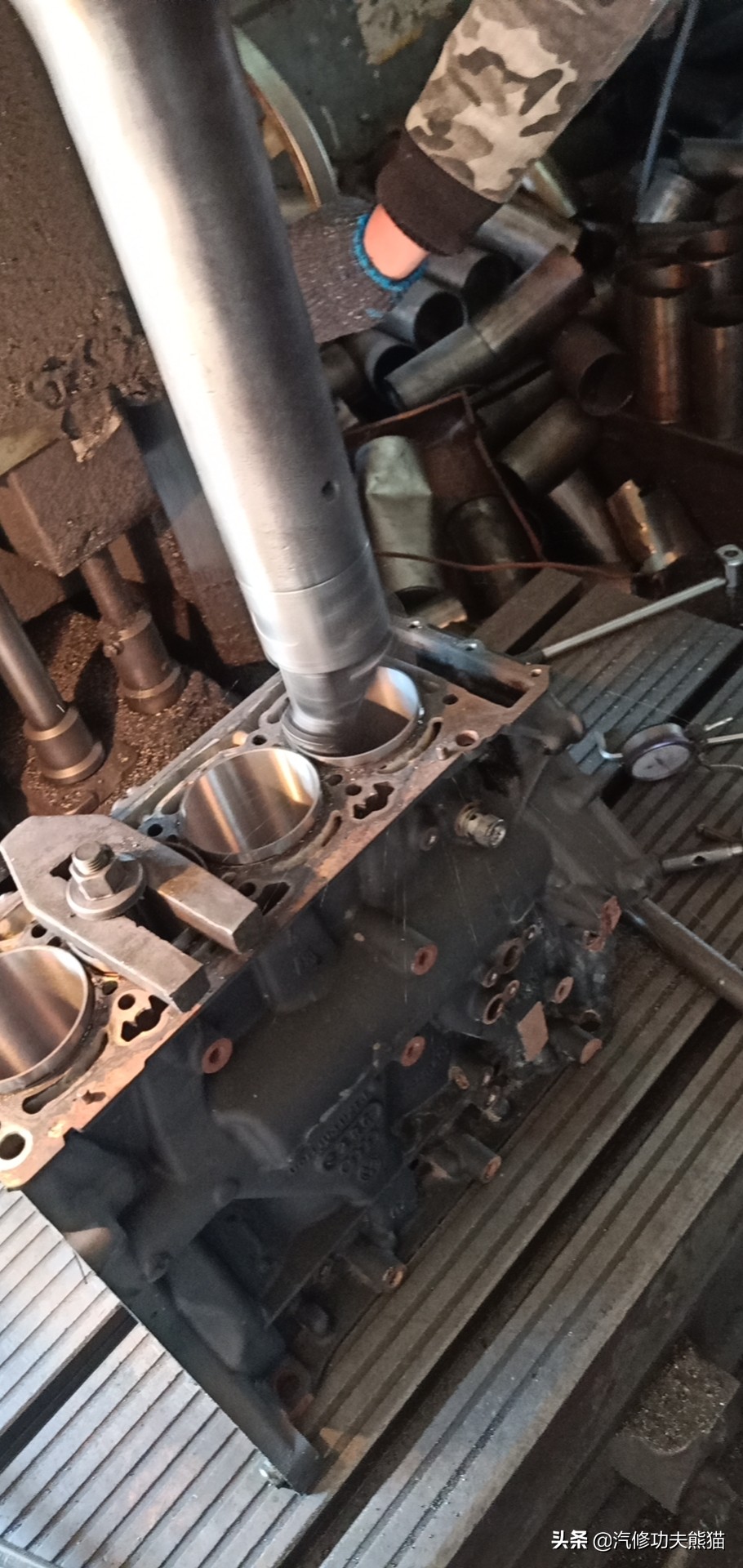 10年斯柯达明锐2.0的烧机油不,12年斯柯达明锐rs烧机油严重吗