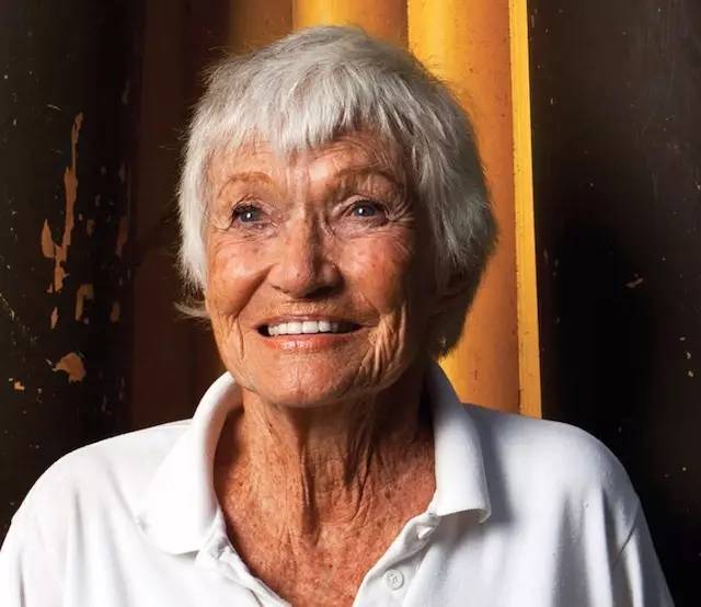 殷桃金星秀颜值打分,殷桃采访提到少女感