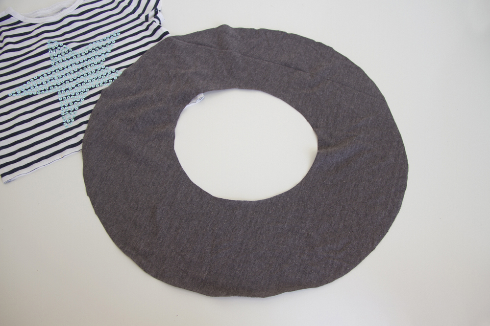 如何把t恤衫变短慢教程,t恤太长怎么能变短又好看