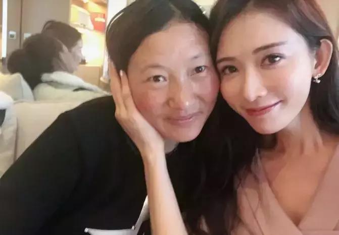 有了前法国第一夫人的百元“黑科技”眼霜,我把3000块眼霜扔了!