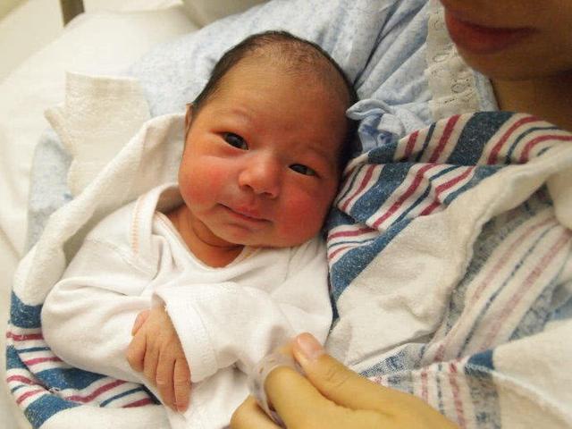 宝宝1-12月的行为表现图解,1-3岁宝宝发育特征