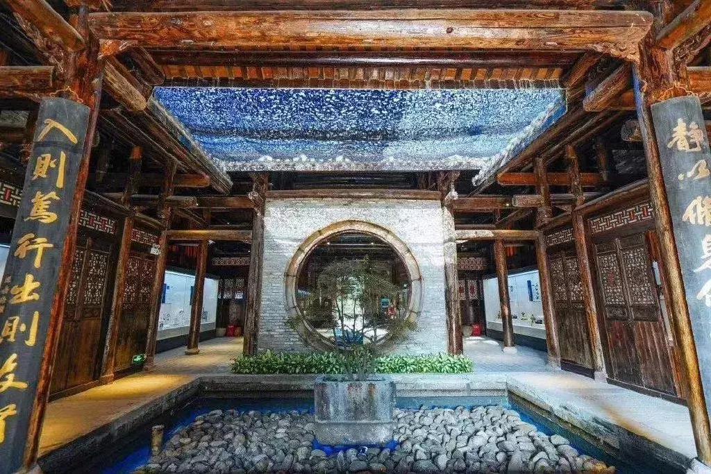 龙岗区甘坑客家小镇,甘坑客家小镇手撕鸡