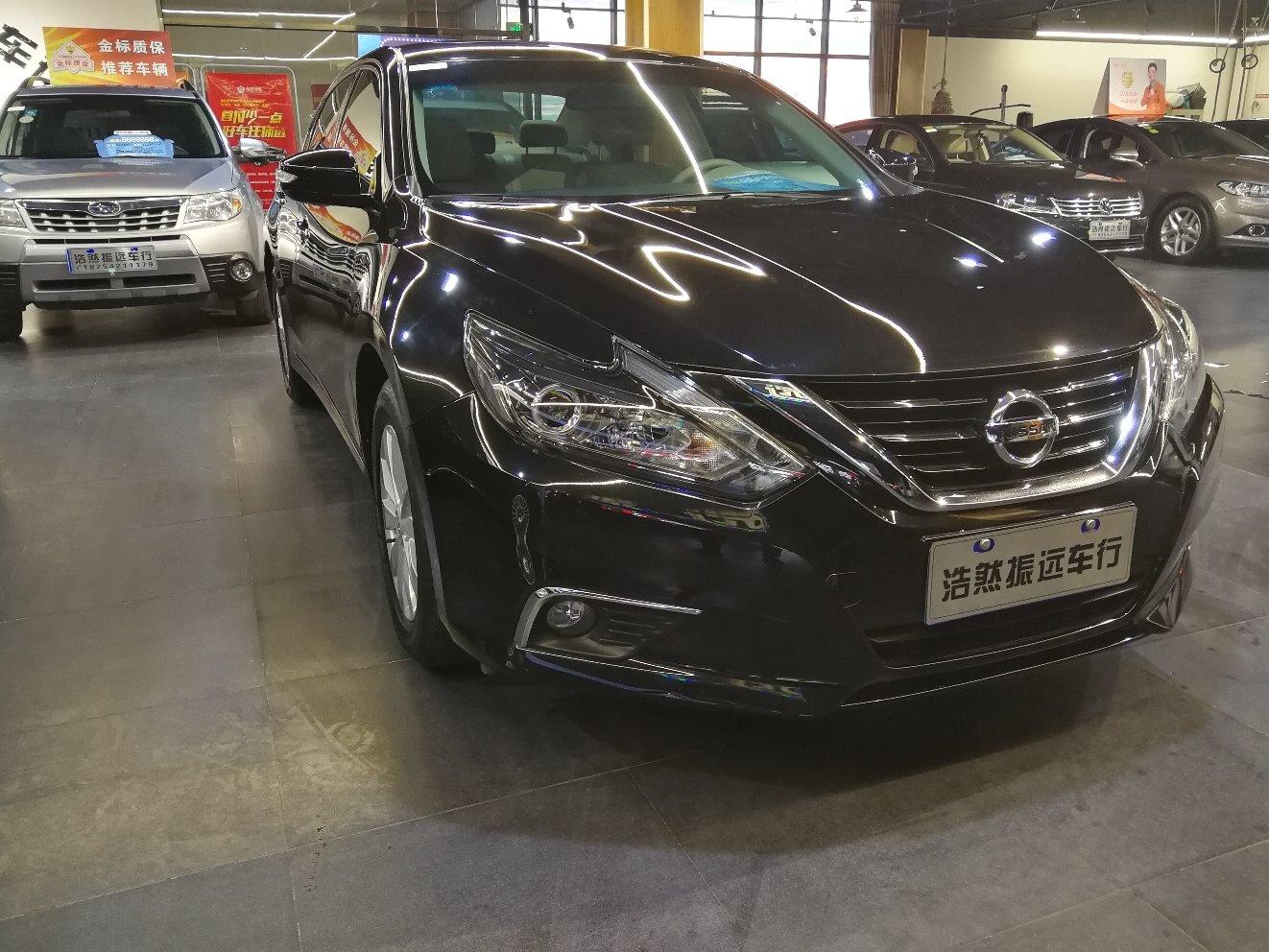 新款六座日产骊威,2020款日产骊威内饰图片