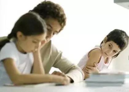 如何化解嫉妒带给你的负面情绪,怎么减少自己的嫉妒心理