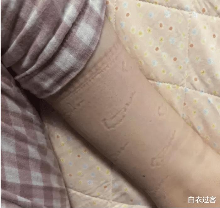 女孩送的玩偶,女孩送的玩偶熊