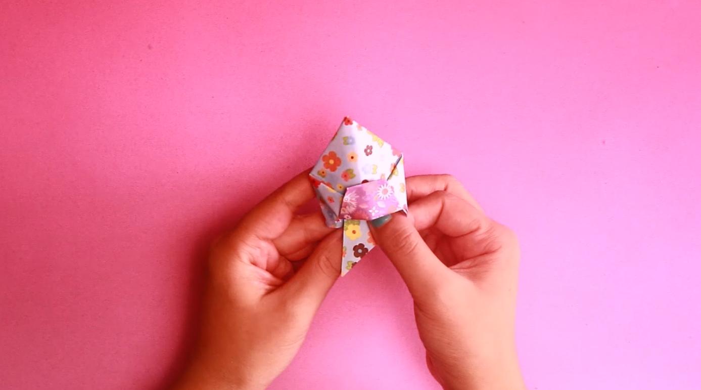 不用剪刀不用胶折纸做自行车,不用胶带不用胶水就能做出高跟鞋