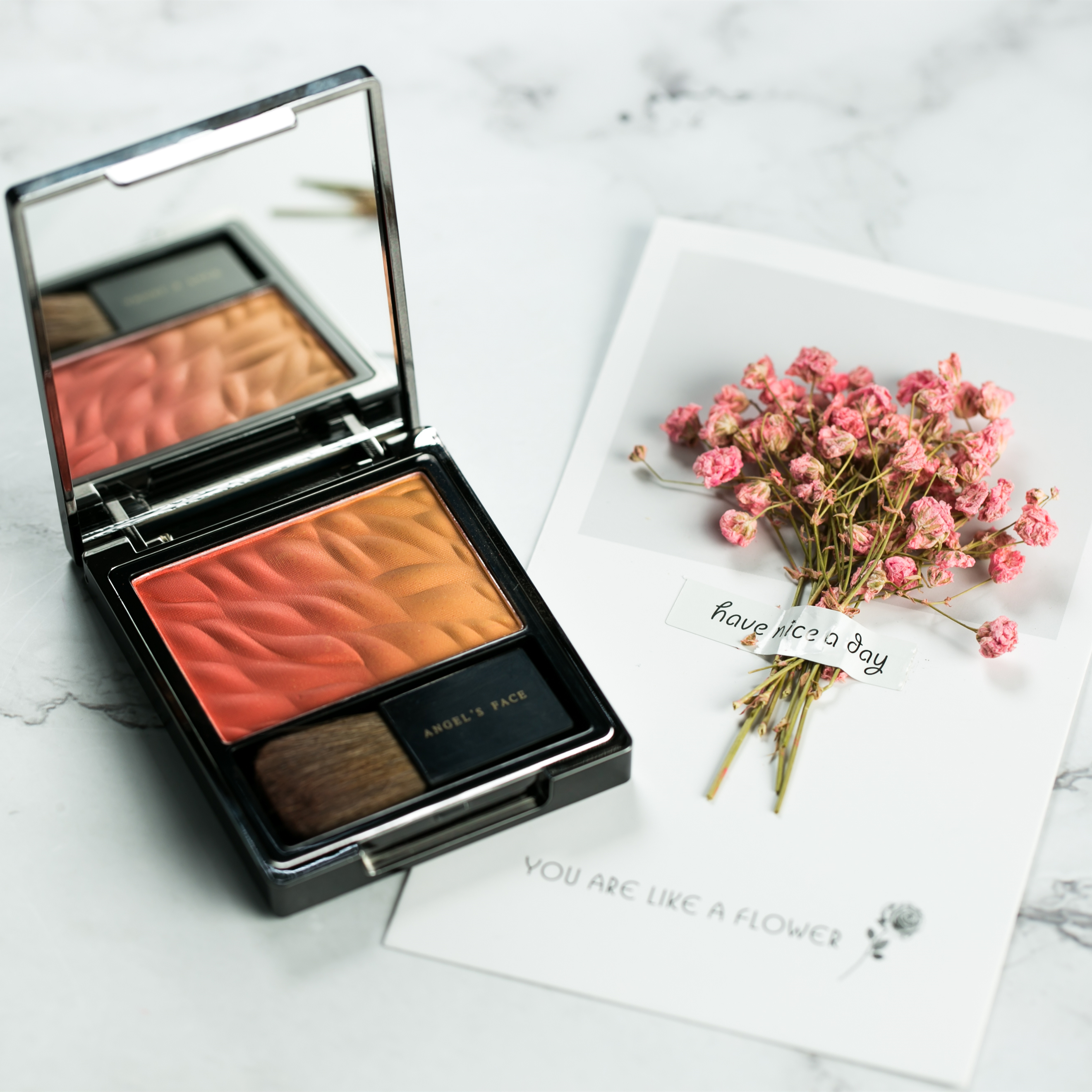 闊╁浗濂抽珮涓敓閮藉湪鐢ㄧ殑鑵孩,闊╁浗鑵孩