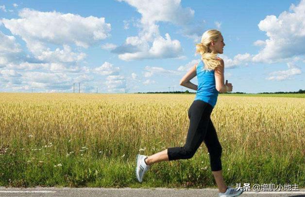 怎么简单的练出大长腿,怎么一分钟亮出大长腿