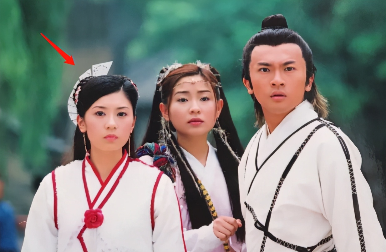 比较火的女明星发型搭配,女明星造型心机发型