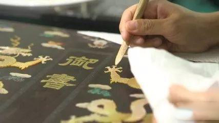 “匠心”崛起，手艺人仍在消亡