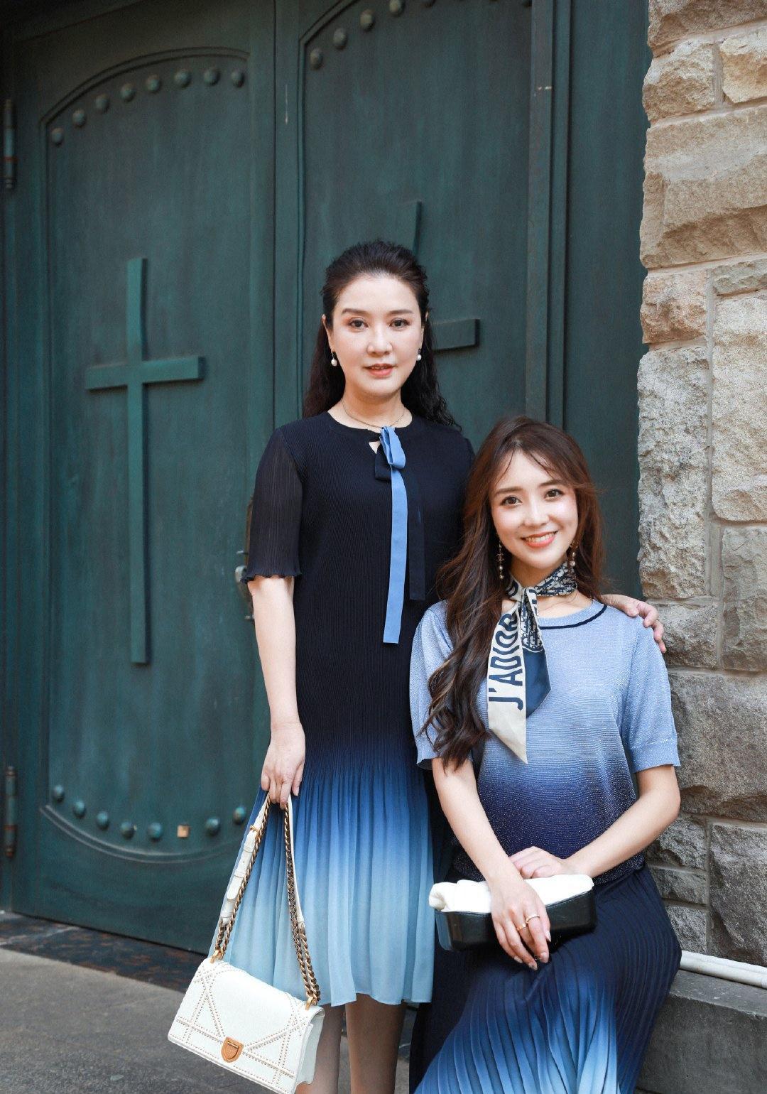 三木母女同款夏装,三木神仙母女穿搭