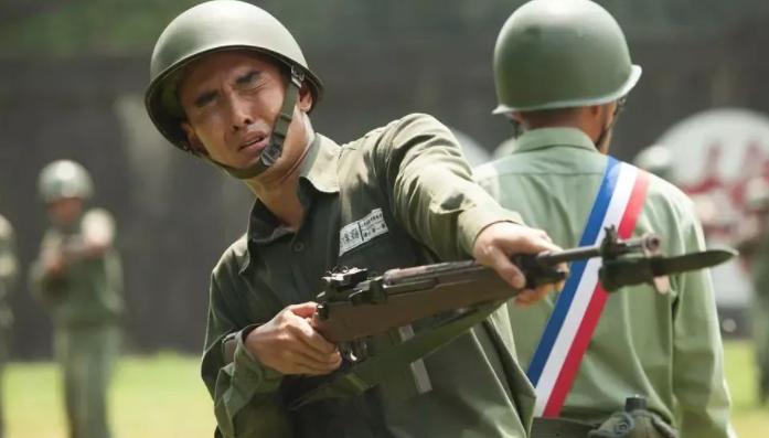 台军在线教学不雅一幕，长达4分钟老师无反应，邱国正暴怒