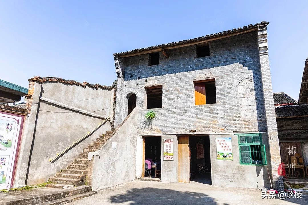 手里拿的不是大刀?最有文化的关二爷竟然藏在个古镇里