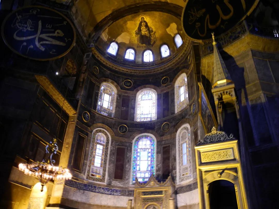 土耳其新币特征 (2017年土耳其币图片)