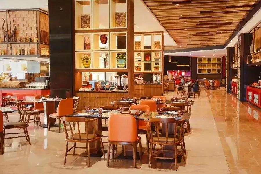 6200平泳池,1200平米小型无边泳池