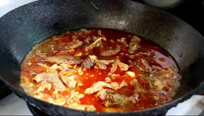 香辣牛腩最正宗的做法,香辣牛腩正宗做法