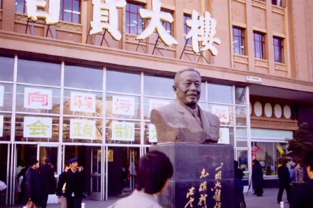 80年代的桂林十字街,80年代的桂林城区